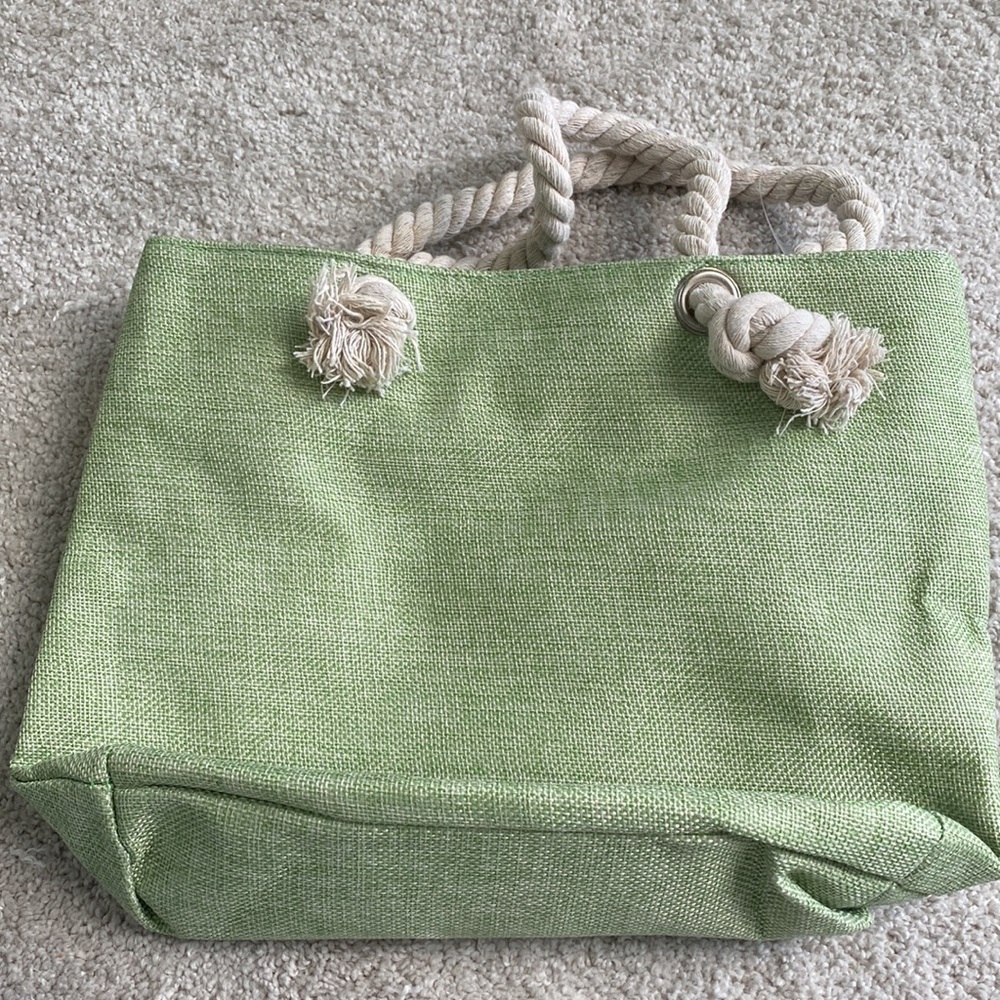Beach ๐๏ธ bag - Picture 3 of 3